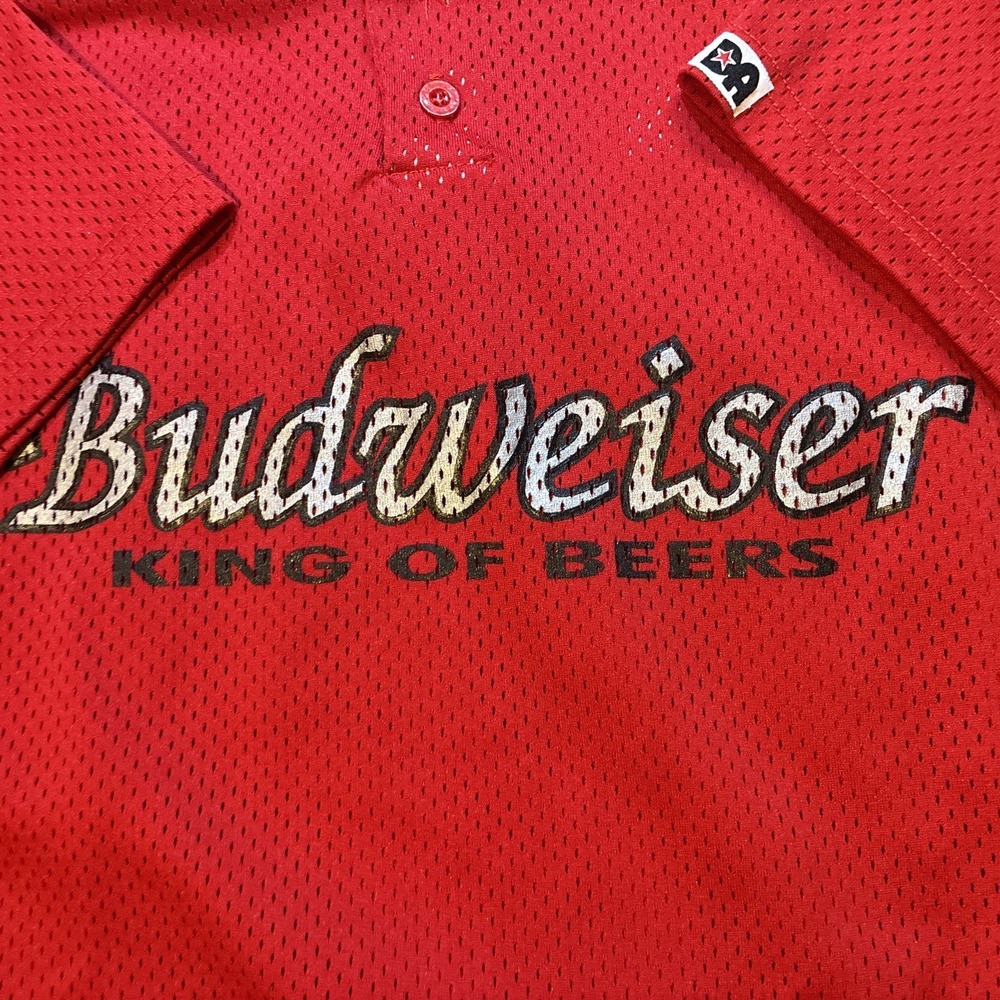 Vintage Men's HenleyJersey Made In USA Budweiser Beer XL Red Shirt. King Of Beer